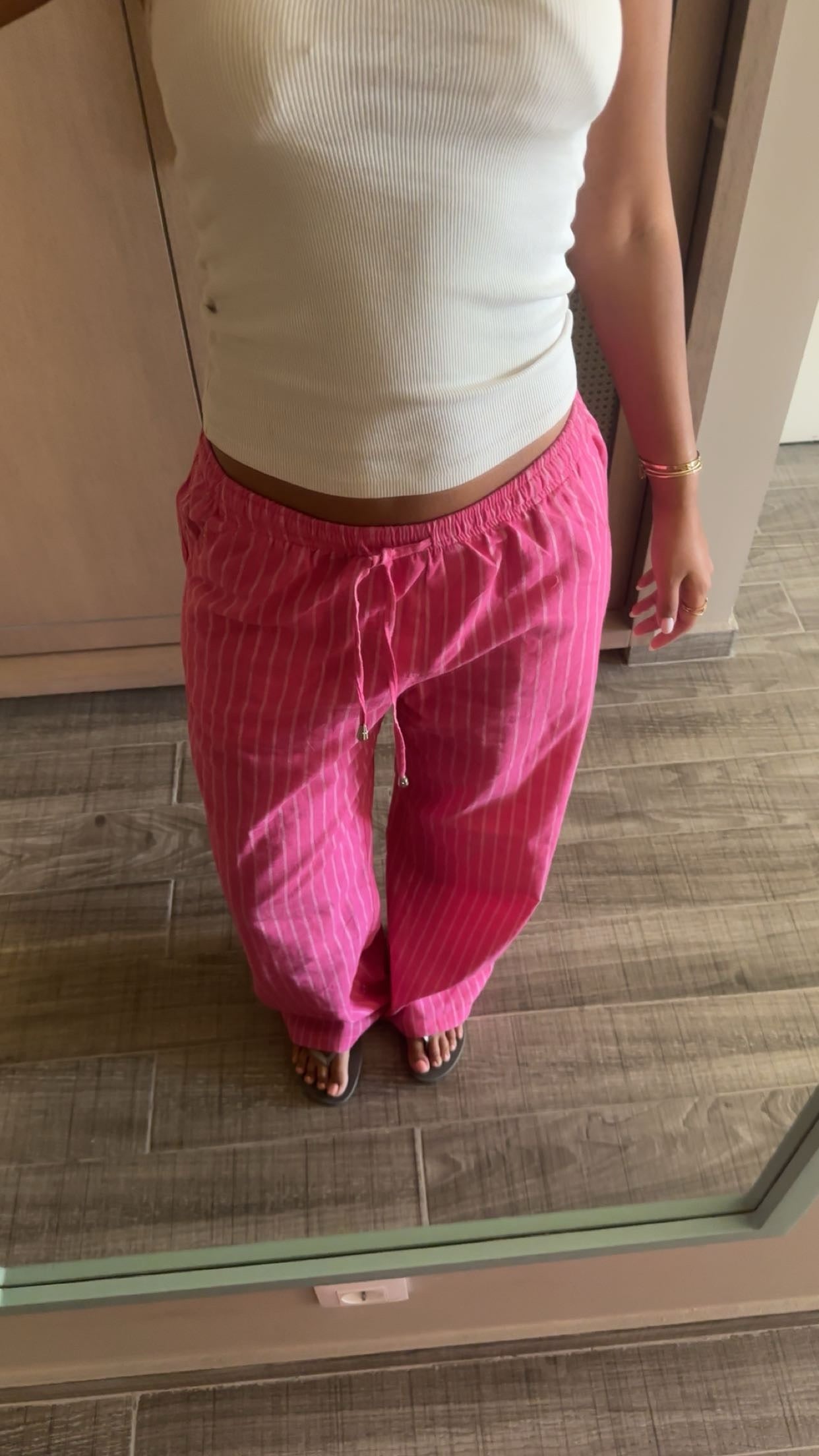 Cosmopolitan pants